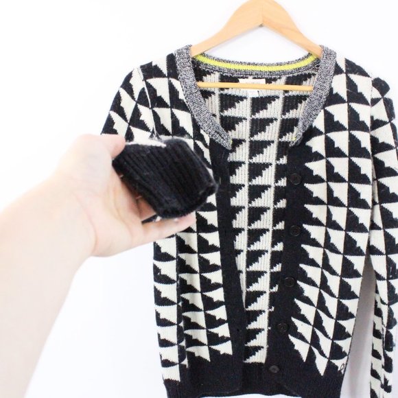 *Numph  Black & White Button Up Cardigan - Picture 6 of 7